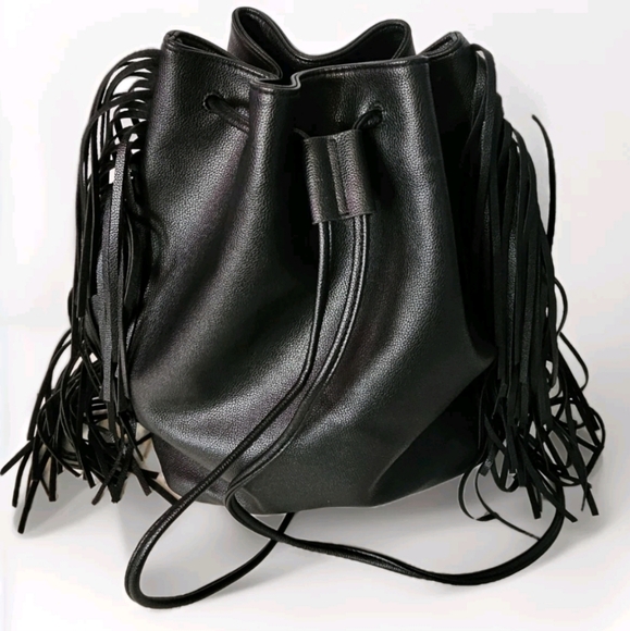 Victoria's Secret Fashion Backstage Black Faux Fur Fringe Backpack Bucket Bag - Picture 6 of 9